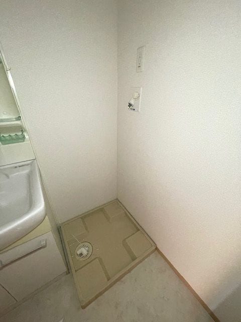  第二ＡＭビル