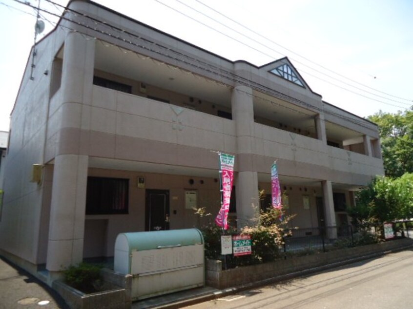 外観写真（昼） シャトーコリーヌ
