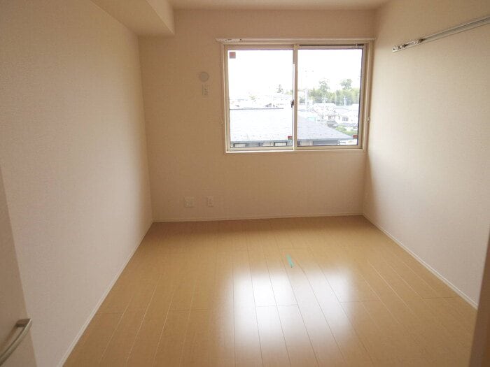  BRANCHE HILL（ブランシェヒル）