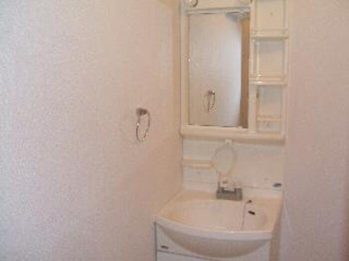  クレセントコート