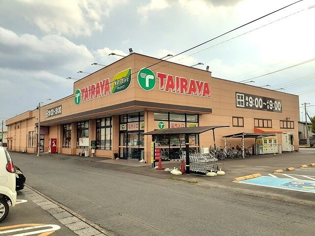 TAIRAYA石下店まで720m カーサ　ビアンカ