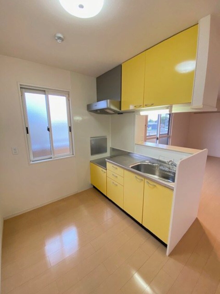  ラ　ルーナ　Ｂ