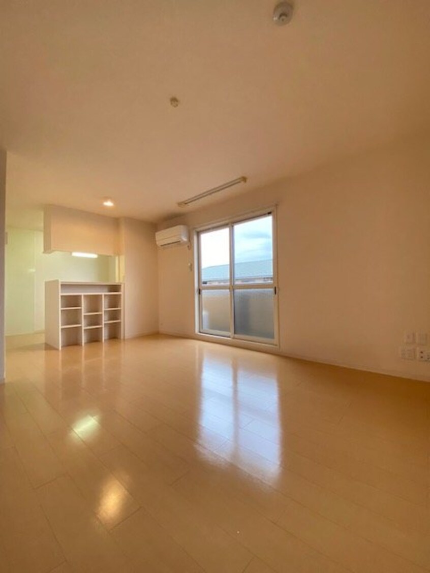  ラ　ルーナ　Ｂ