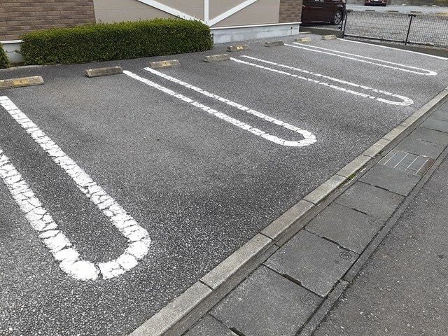  ジュネス絹の台