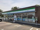 ファミリーマート高岡店まで710m ノーヴァトワーレＨ