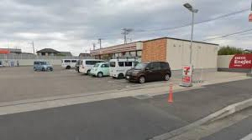 ｾﾌﾞﾝｲﾚﾌﾞﾝ 取手青柳店(コンビニ)まで211m ステラＢ棟
