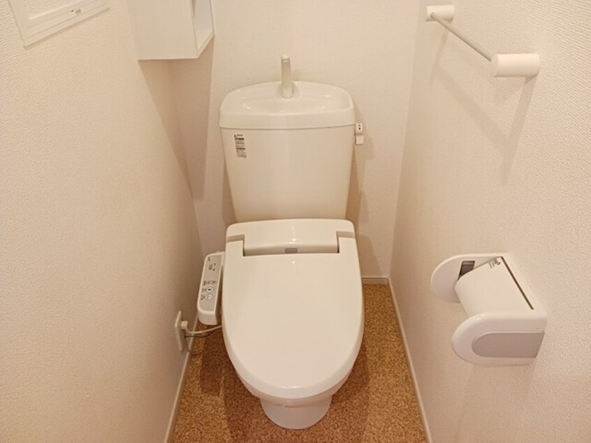  アヴァン新守谷II