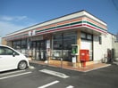 ｾﾌﾞﾝｲﾚﾌﾞﾝ 石下大房店(コンビニ)まで142m サニーレジデンス　Ｃ
