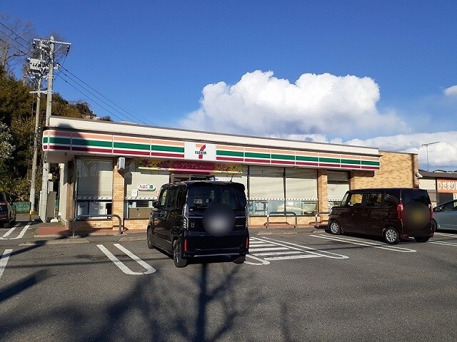 セブンイレブン取手新町３丁目店まで840m レジェンド　バレー　Ａ