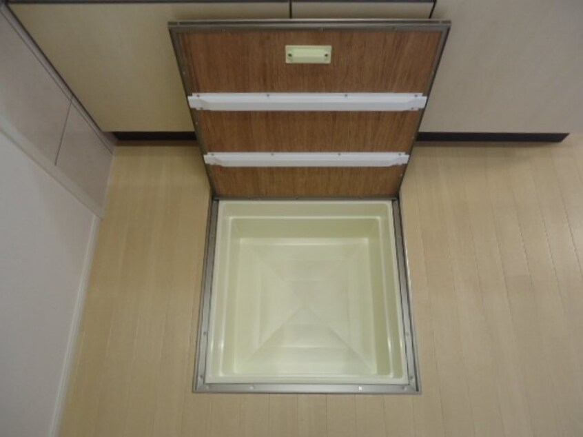 床下収納 ダブルアール