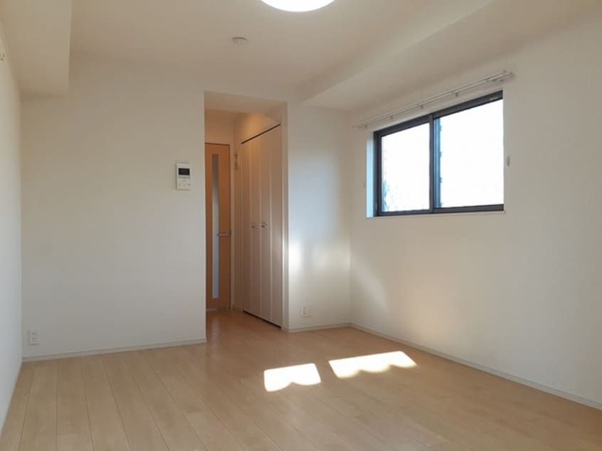  フェレスカーレ　戸頭