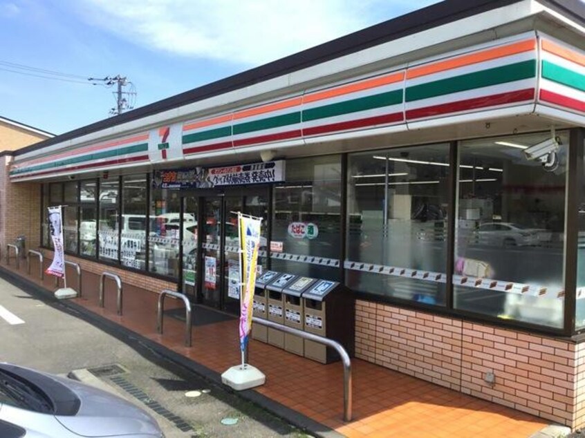 セブンイレブン取手本郷1丁目店まで393ｍ アリビオ