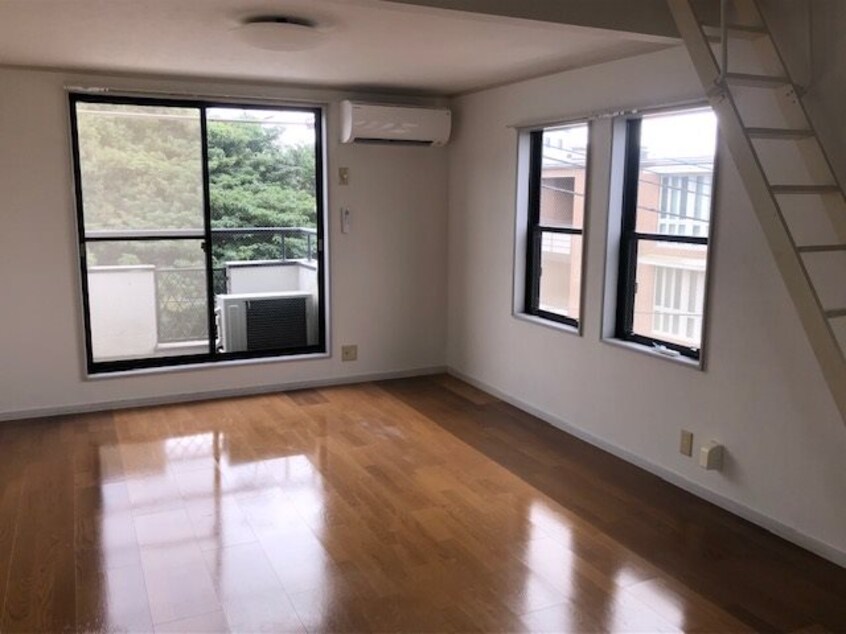  アークエステート22番館