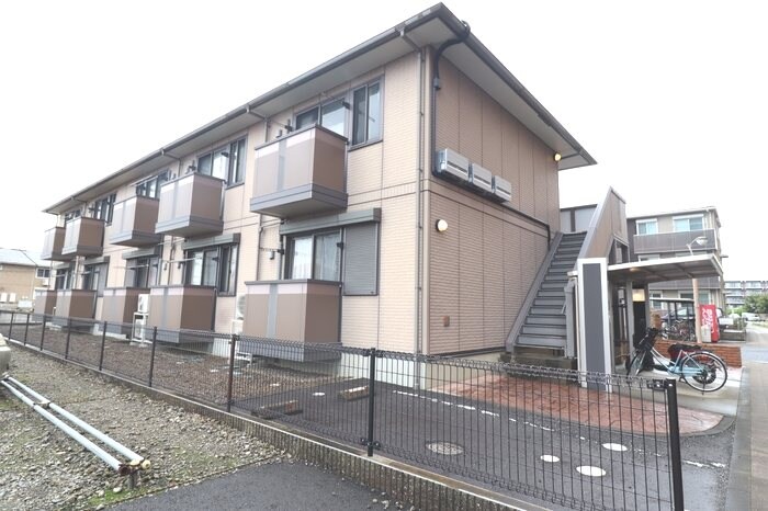  フレンドリースクエア