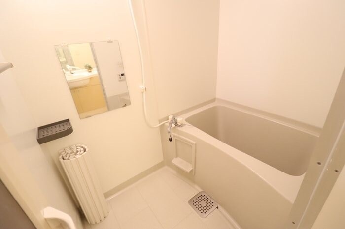  フレンドリースクエア