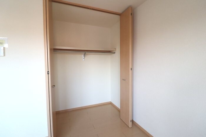  フレンドリースクエア