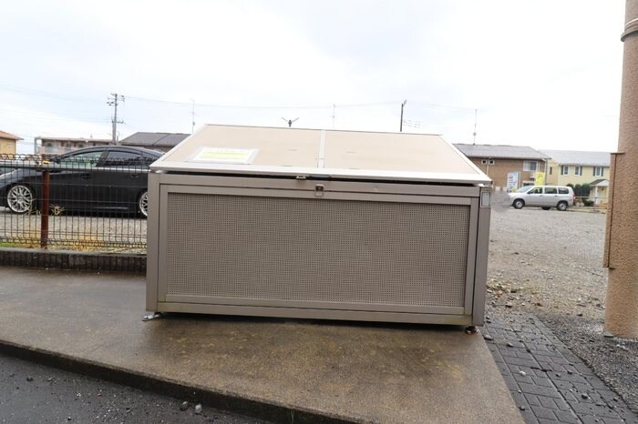  フレンドリースクエア