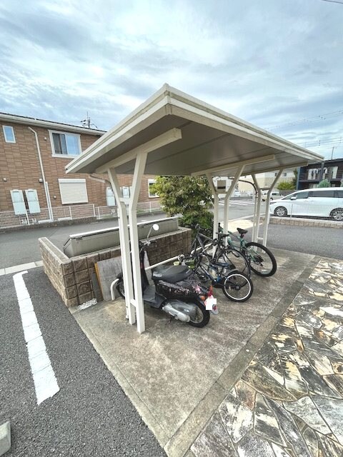  グランシャリオ　B棟