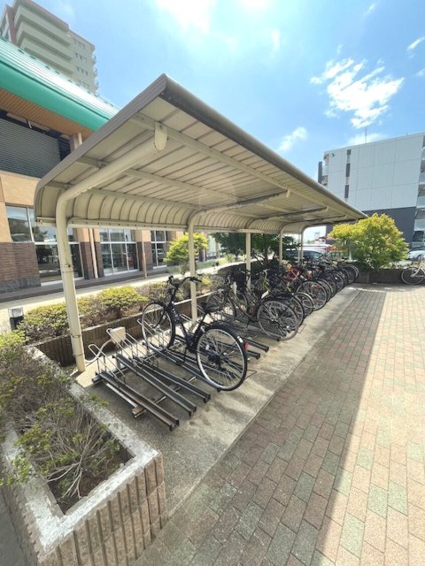  STATION TOWER TOYOSHIMA