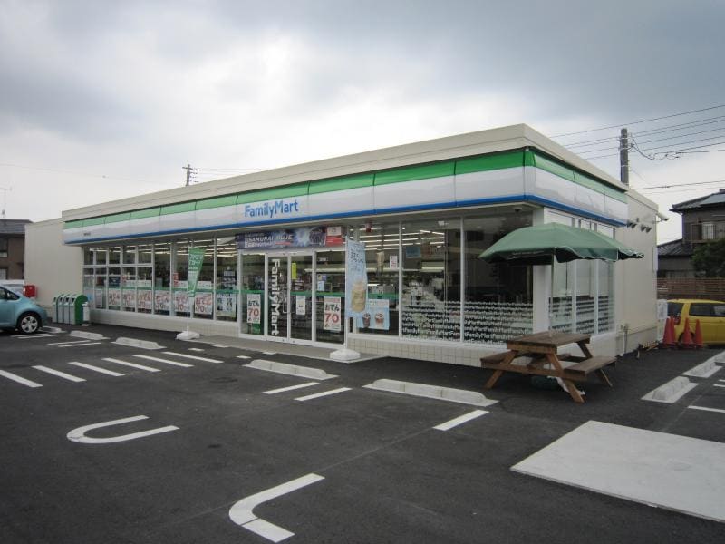ﾌｧﾐﾘｰﾏｰﾄ 坂東辺田店(コンビニ)まで2753m メゾンノグチ