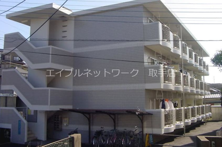  ドゥエリング寺田