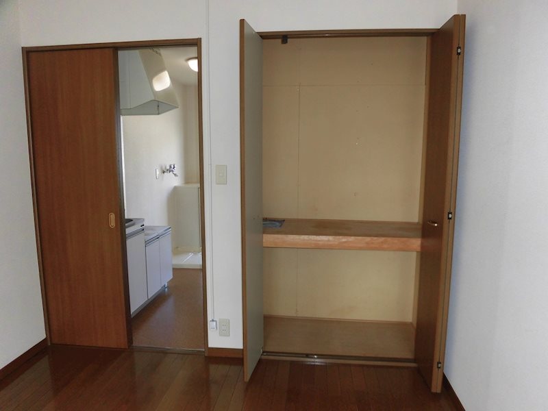  コーポラピュタ