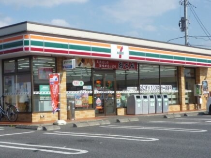 セブンイレブン藤代駅南口店まで1，018ｍ エンプレスVI