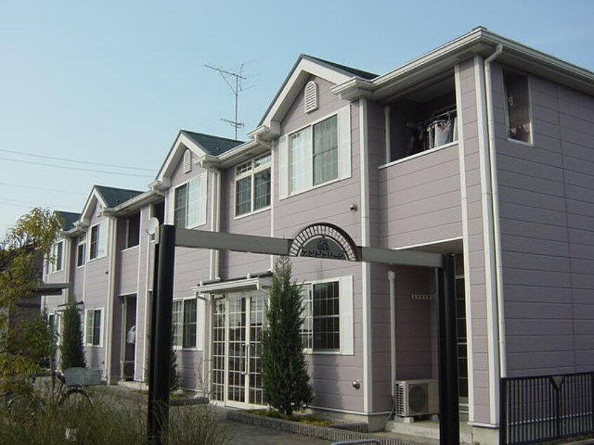 外観写真（昼） アンジュリーク