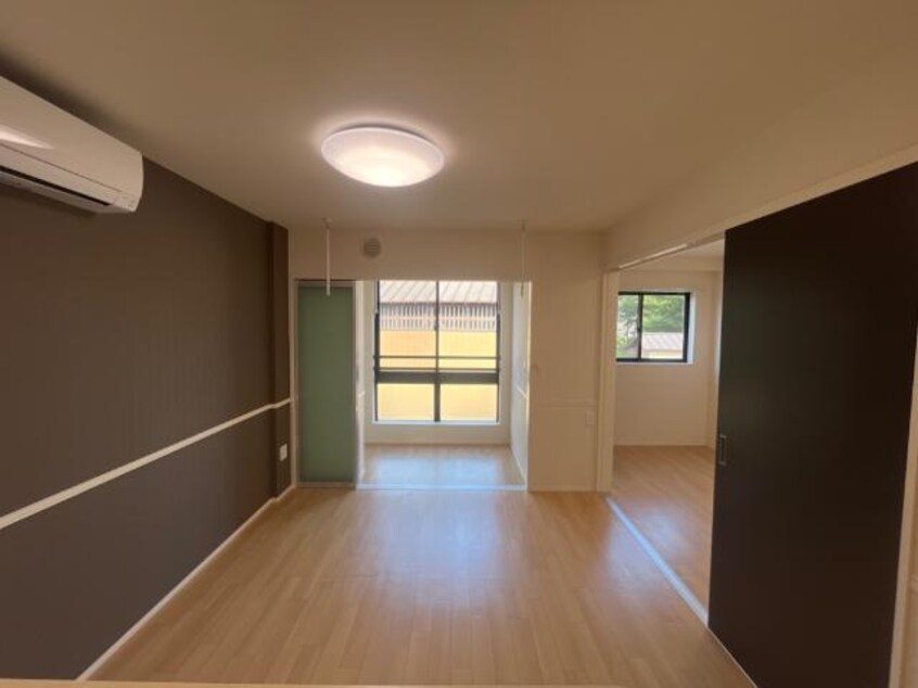 リビング エルシオンII