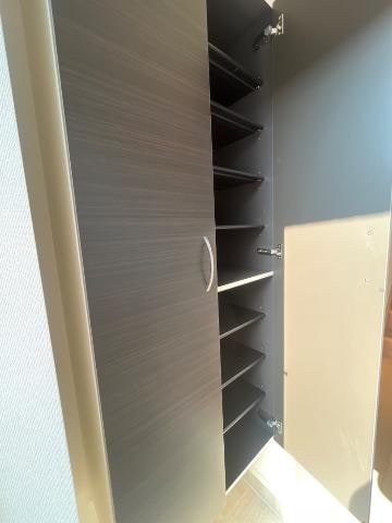 収納 エルシオンII