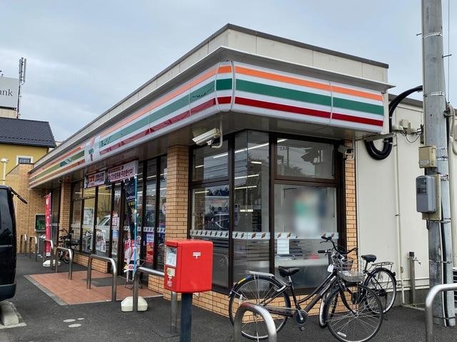 セブンイレブン茨城守谷松ケ丘店まで999ｍ ダブルアール