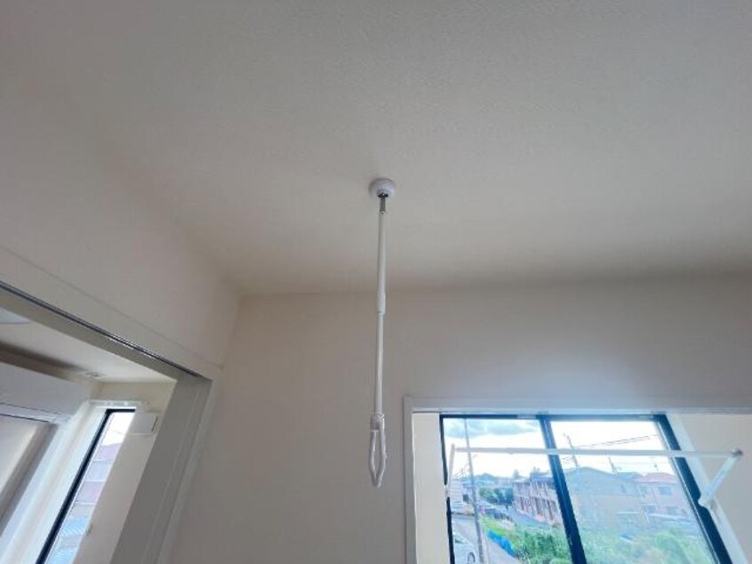 室内物干し アンベリール・ヴィラI