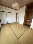  モンシェリー日秀