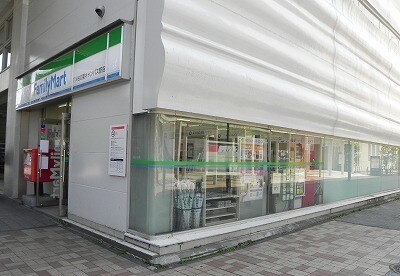 ファミリーマートＴＸ柏の葉店まで550m ル・リアン柏の葉I