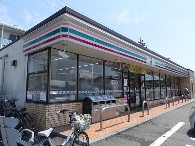 セブンイレブン柏東台店まで500m アルビレオ