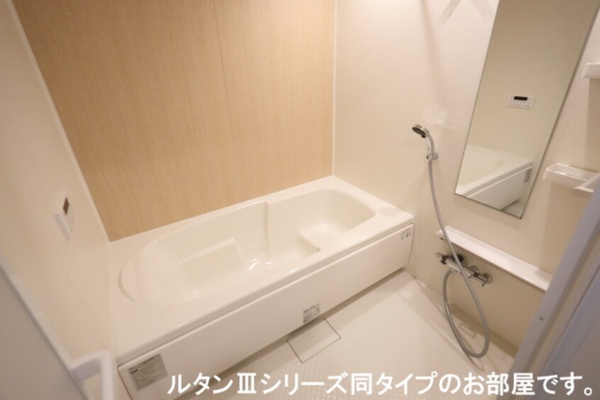  ココ　ラ　フェリーチェＢ