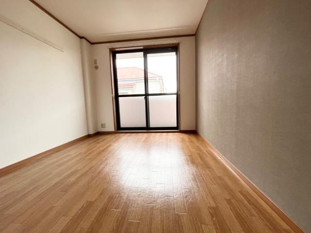 室内 セントラルハイツII