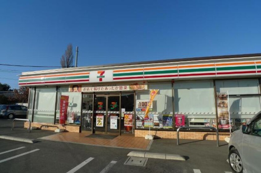 セブンイレブン吉川川藤店まで6，688ｍ レジデンス