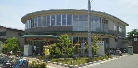 流山市役所東部出張所まで700m アバンツァートII