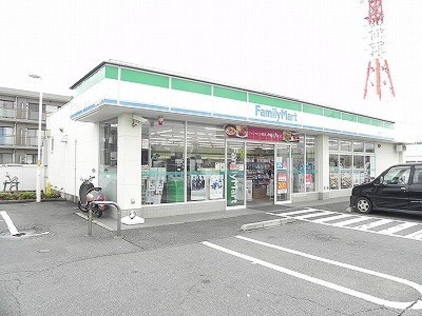 ファミリーマート柏豊四季店まで270m ルミエール豊四季I