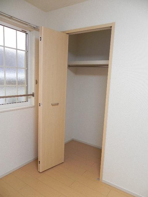  サンシャインビレッジアゼリアＣ