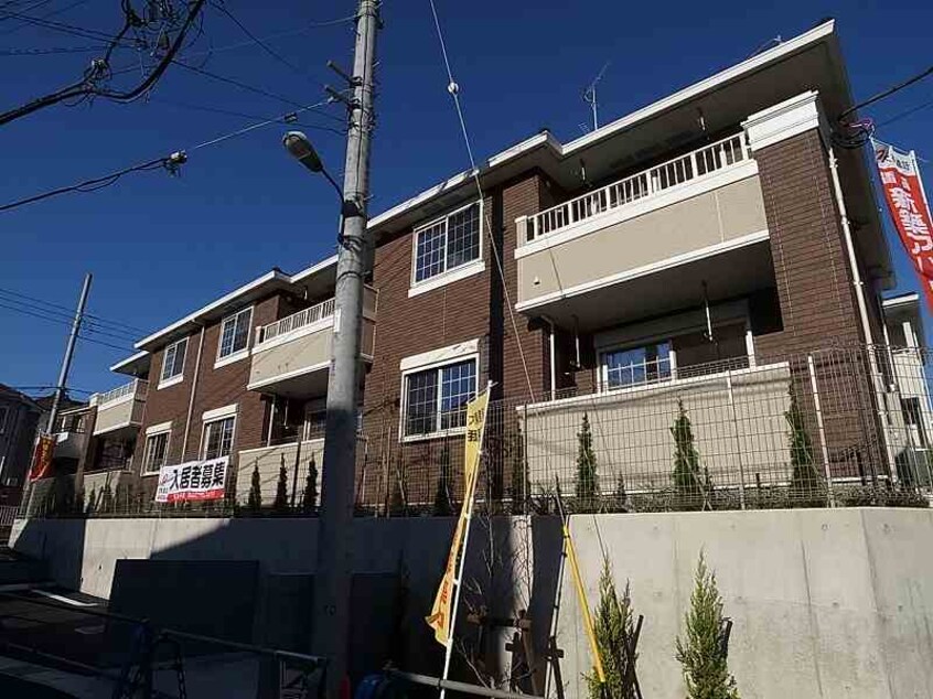  サンシャインビレッジアゼリアＢ