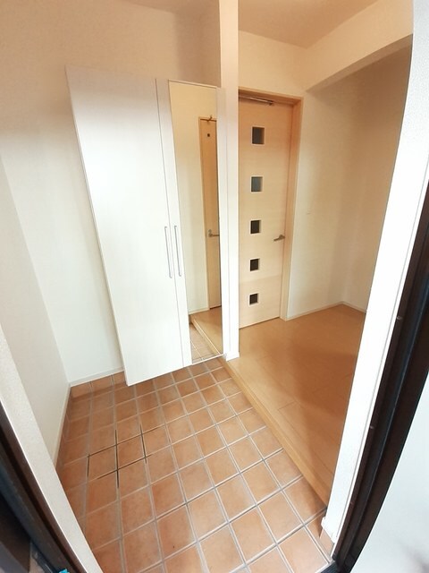  サンシャインビレッジアゼリアＢ