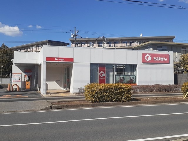 千葉銀行まで950m スプレン　ディード　Ｂ