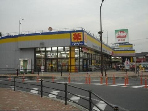ドラッグストアマツモトキヨシ梅郷駅前店まで400ｍ サンマルサン　Ａ