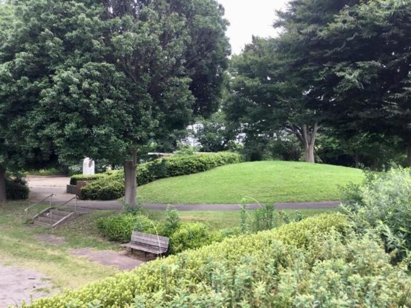 高花公園まで930ｍ グランツ