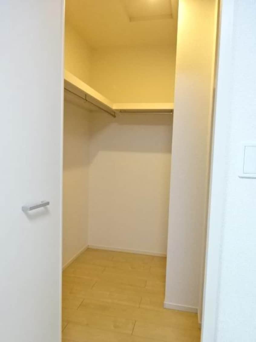  ヒルズ・コート