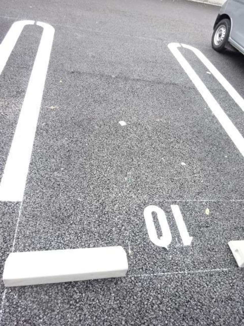  ヒルズ・コート