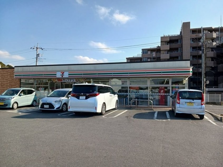 セブン・イレブン南柏２丁目店まで260m シェーヌIV