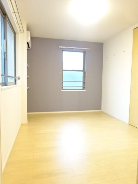  コリーナ　デュオ